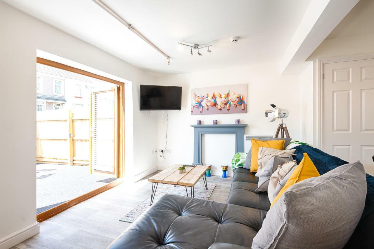 2 Ensuites, Garden, Smart Tv'S In All Rooms! 斯旺西 外观 照片